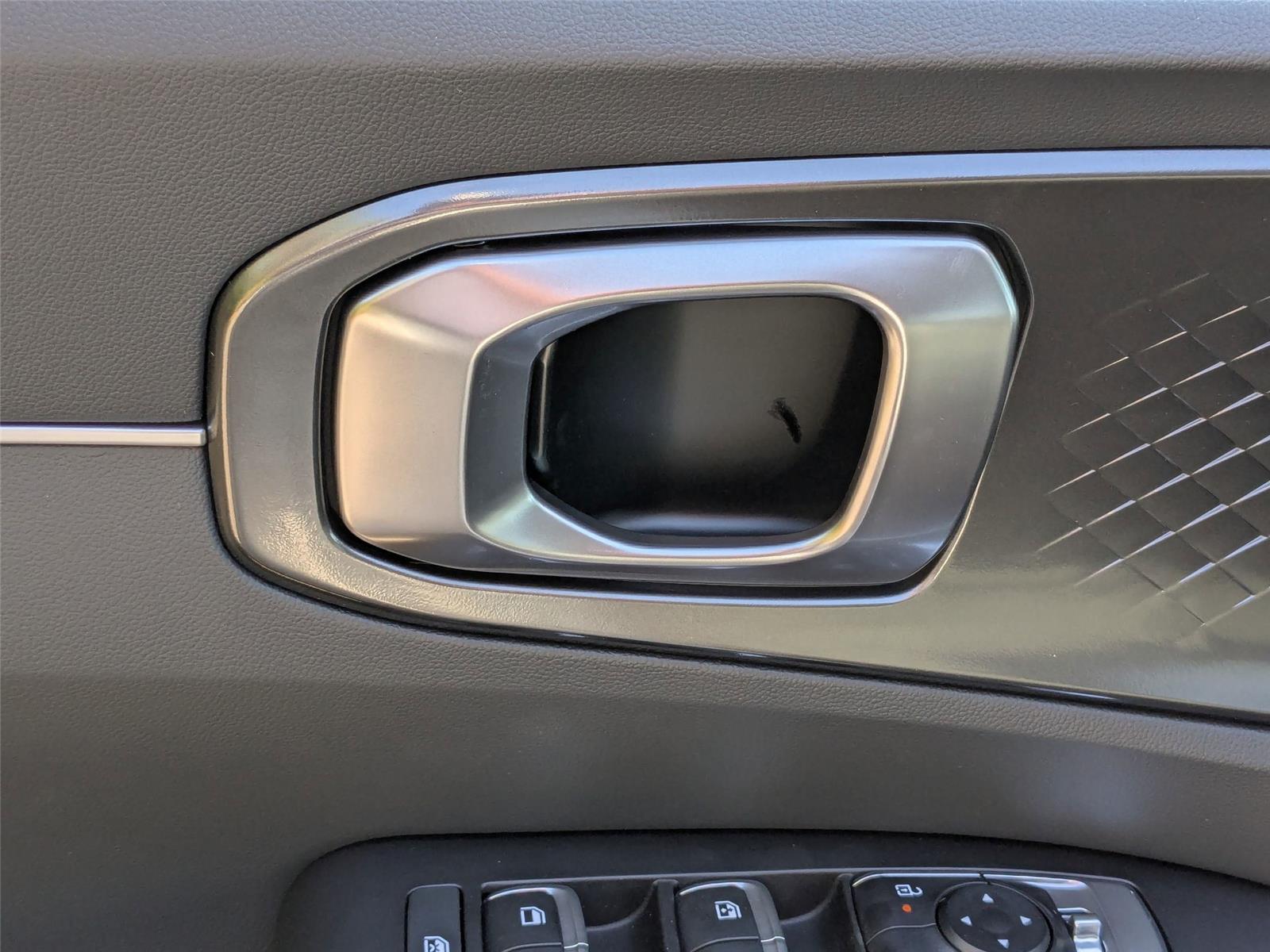 2026 Kia Sorento S photo 12