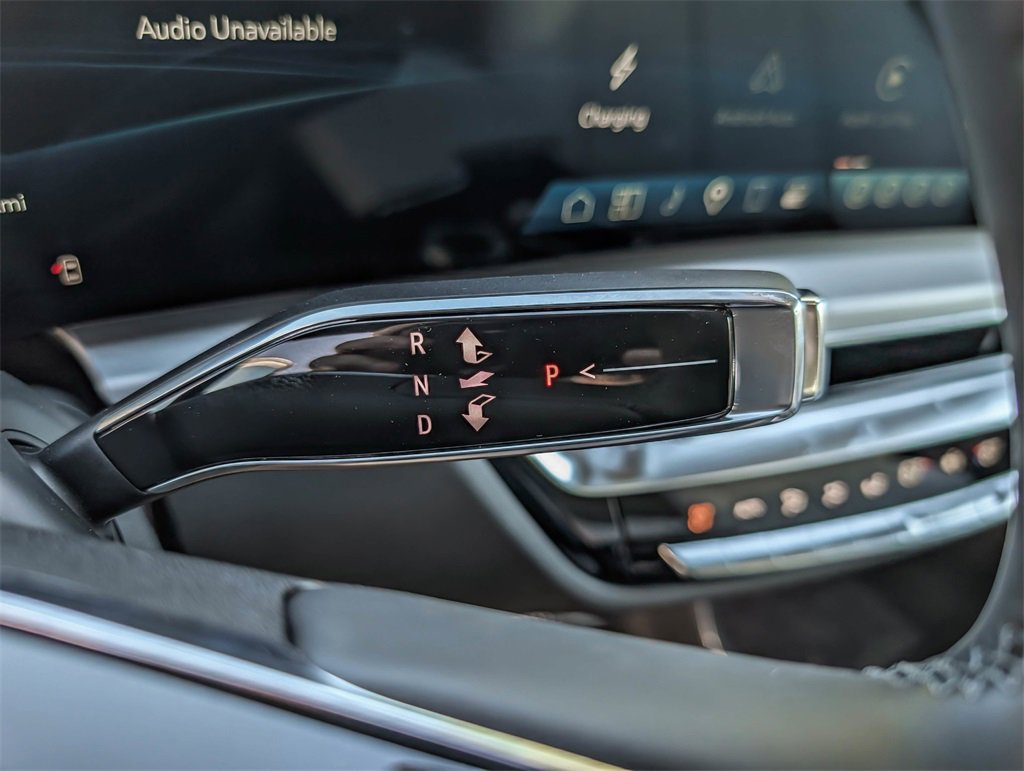 2026 Cadillac Lyriq Luxury photo 19