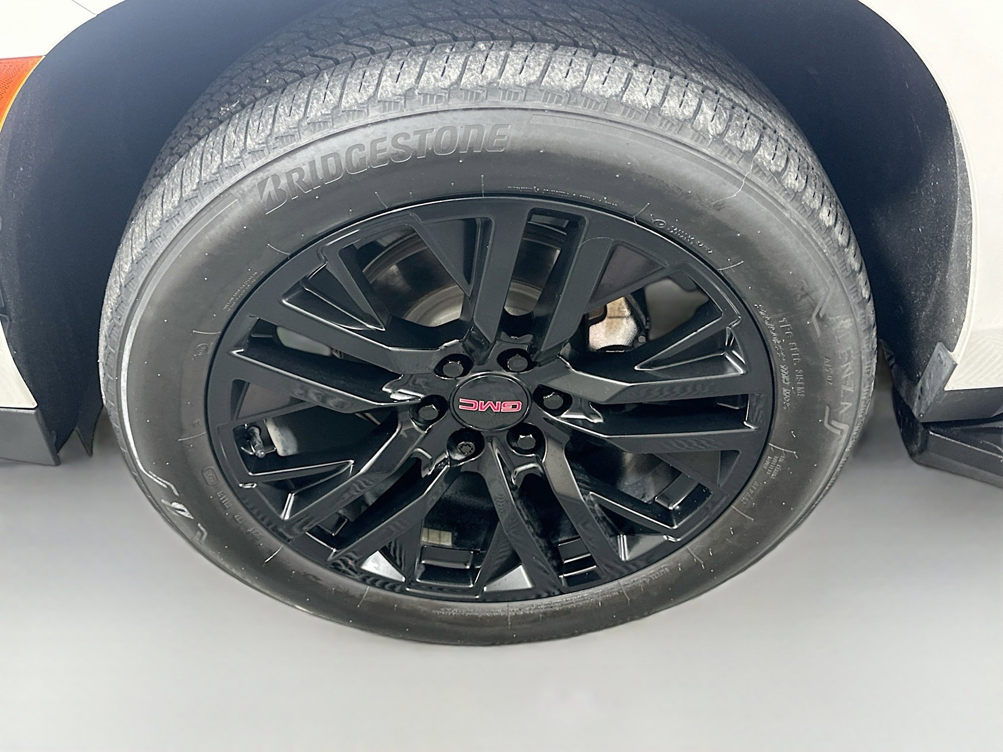 2022 Gmc Yukon SLT photo 26