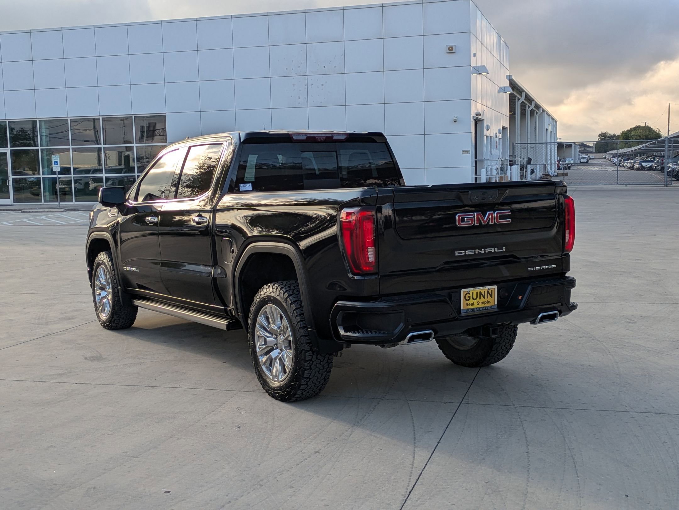 2023 Gmc Sierra 1500 Denali photo 5