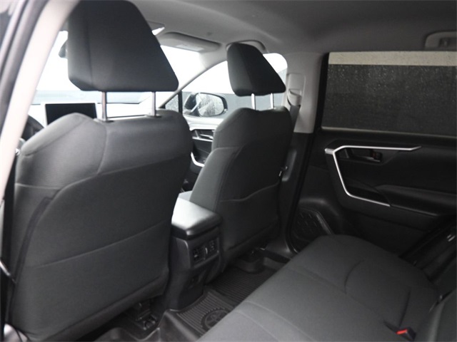 2024 Toyota RAV4 Hybrid LE photo 19