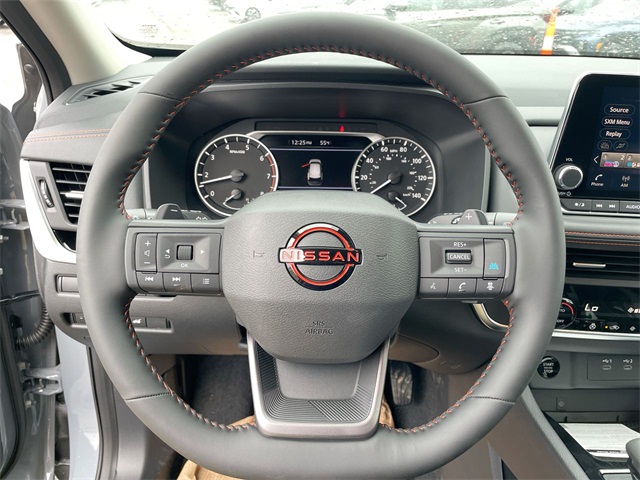 2025 Nissan Rogue SV photo 20