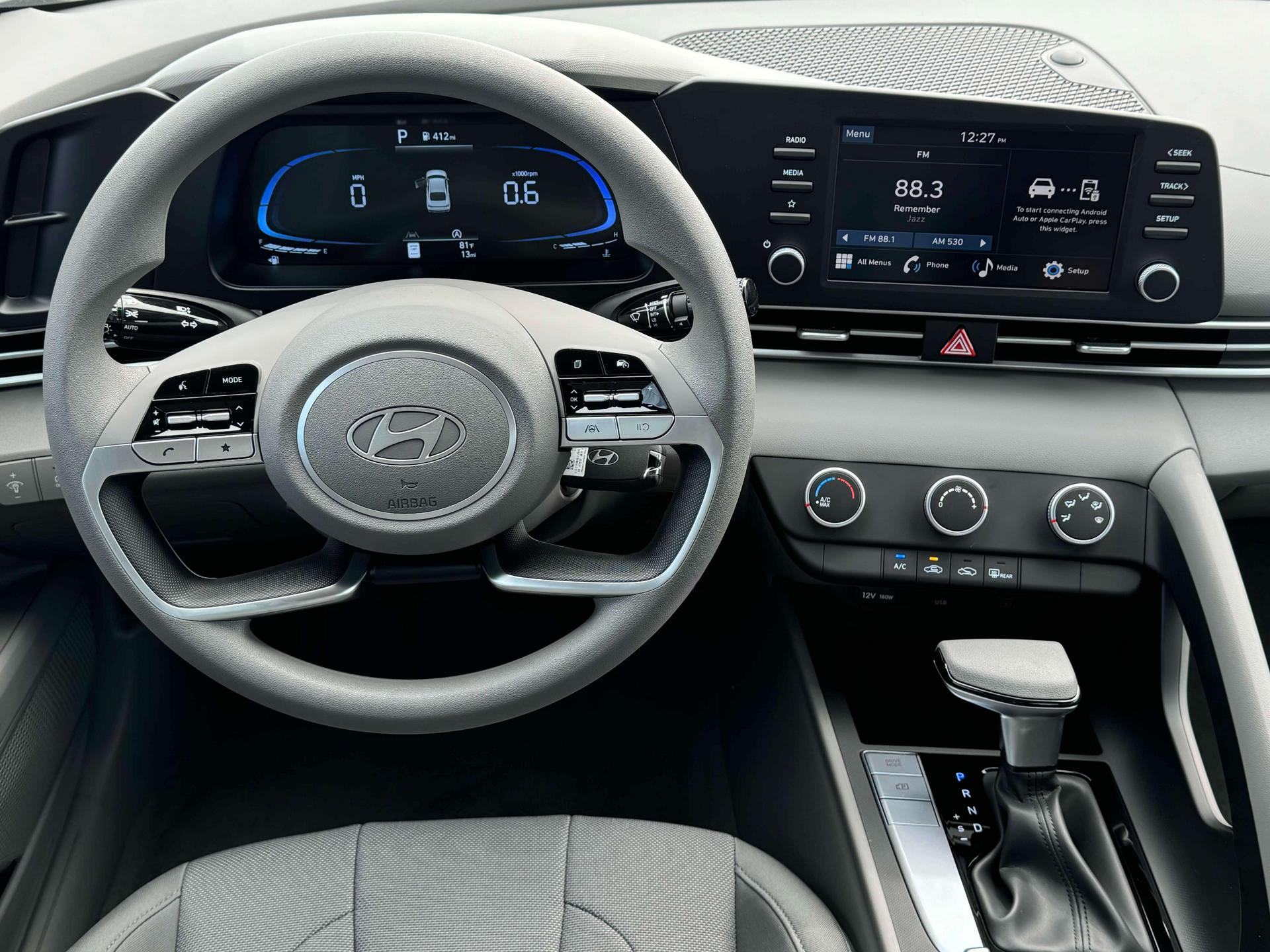 New 2025 Gray Hyundai SE image 17