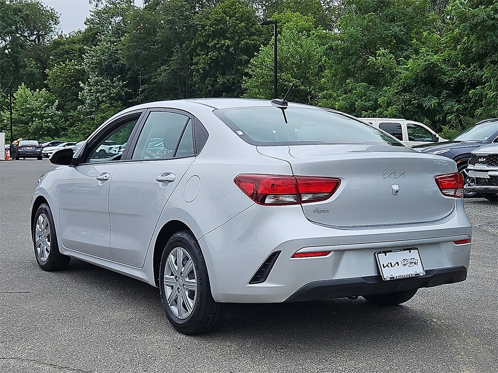 2022 Kia Rio LX photo 5