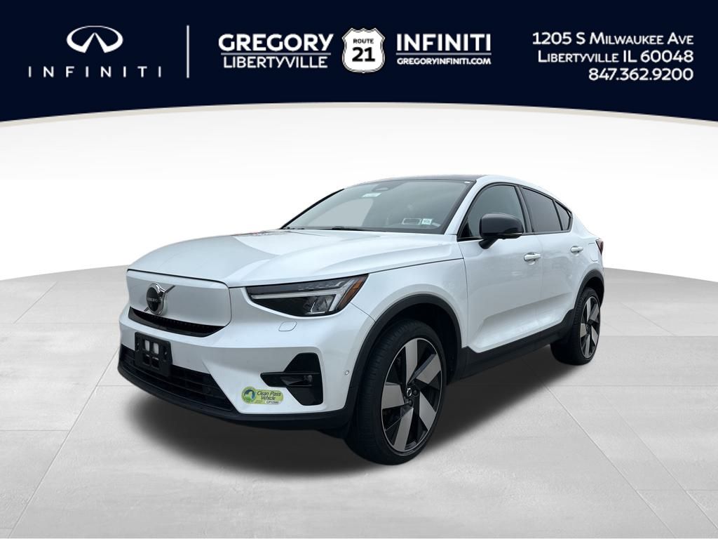 2023 Volvo C40 Plus's photo