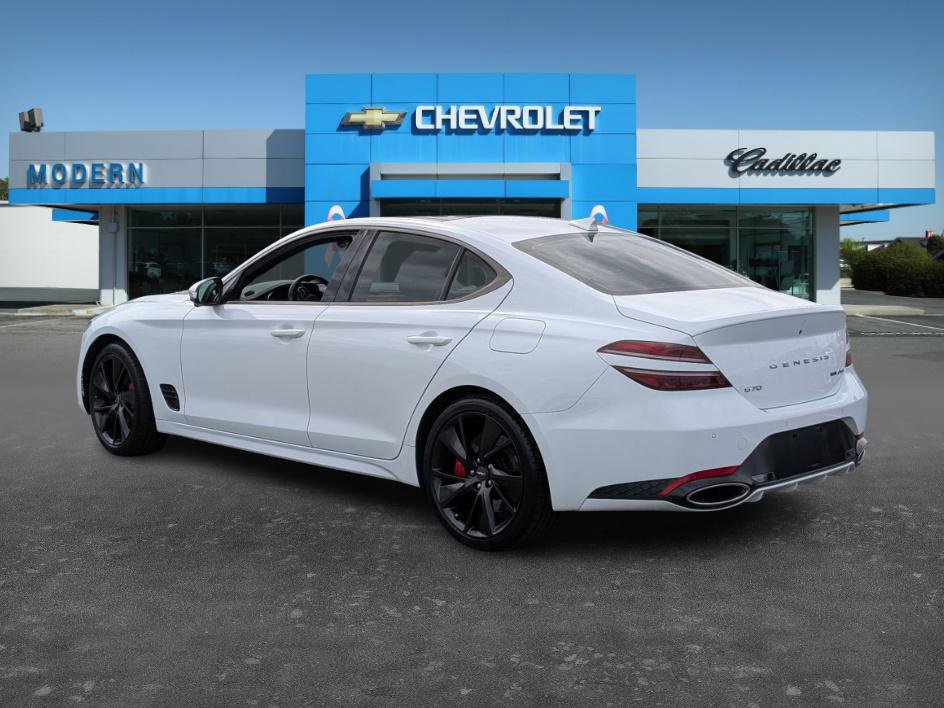 2023 Genesis G70 3.3T Sport Prestige photo 3
