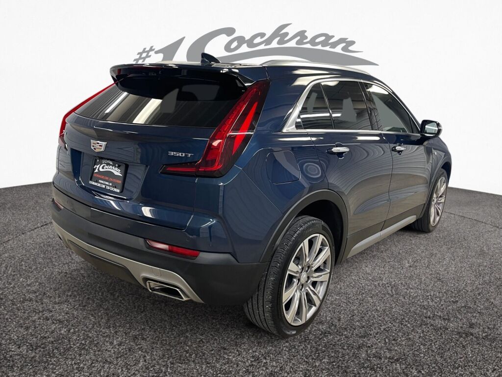 2022 Cadillac XT4 Premium Luxury photo 6
