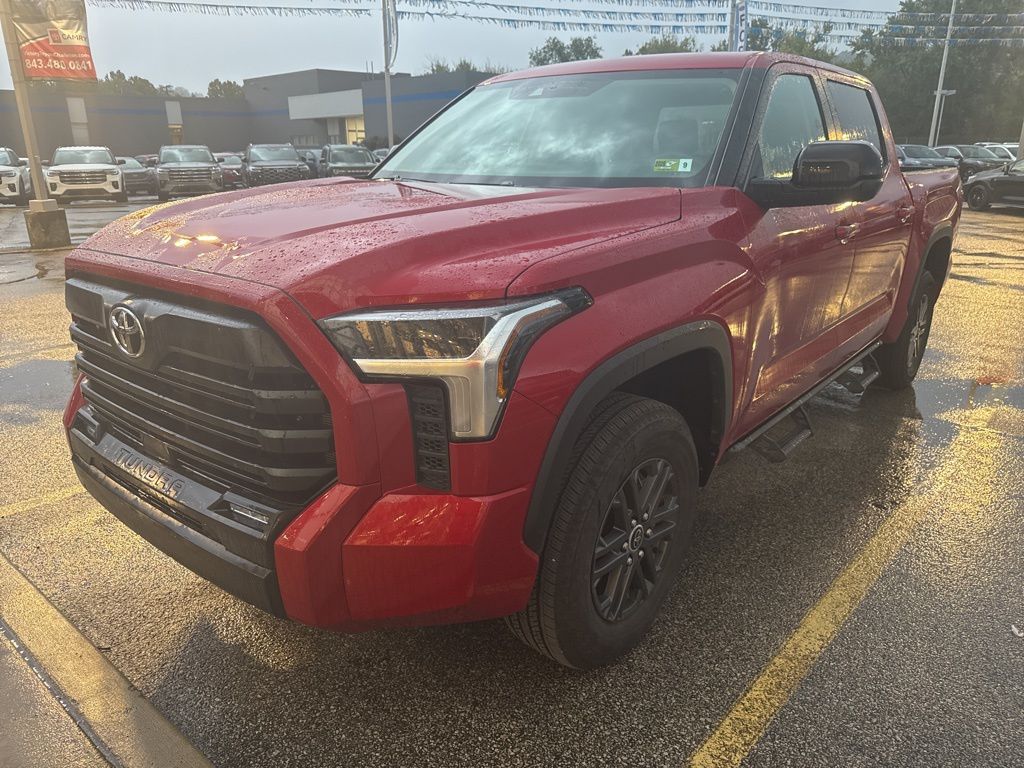 2024 Toyota Tundra SR5 photo 4