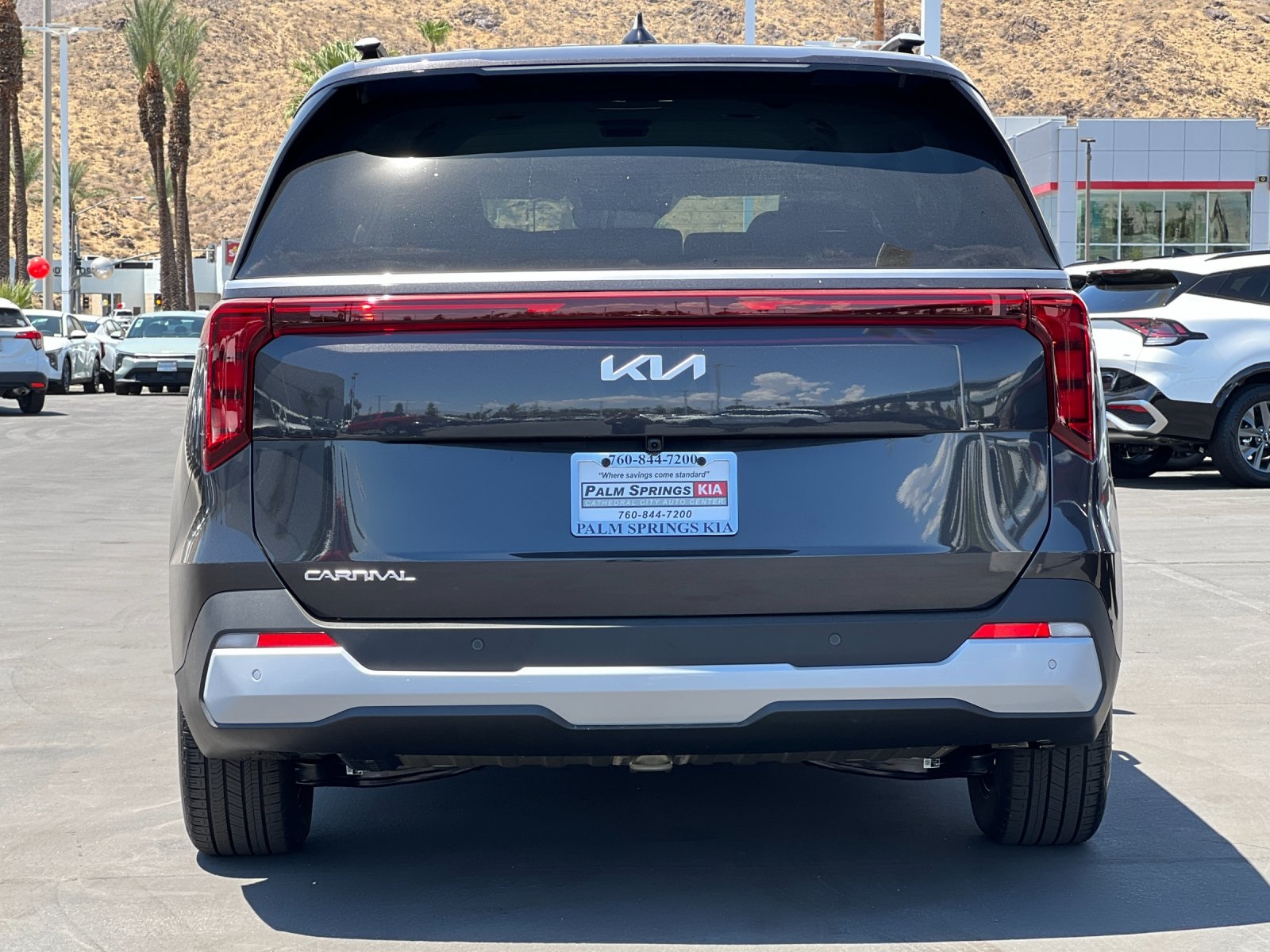 2026 Kia Carnival EX photo 4