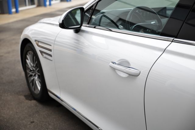 2022 Genesis G80 2.5T AWD photo 8