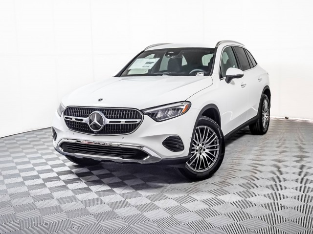 2025 Mercedes-Benz GLC