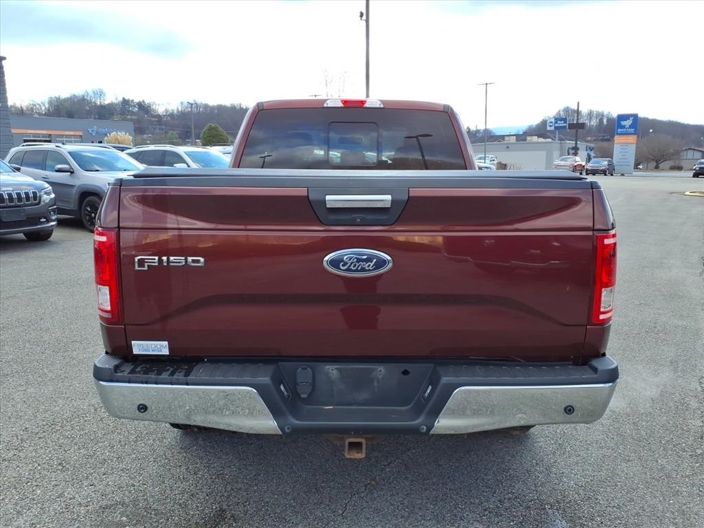 2015 Ford F-150 XLT photo 4