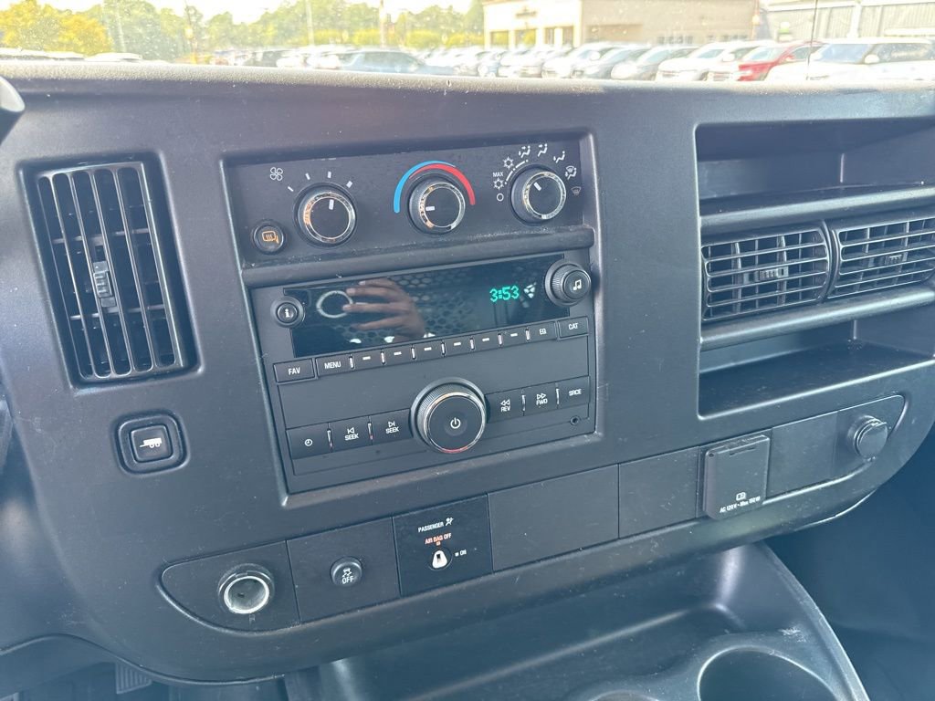 2023 Chevrolet Express Cargo 2500 photo 16