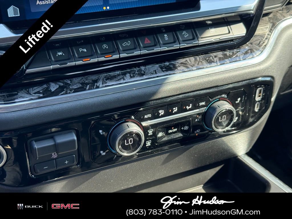 2023 Chevrolet Silverado 1500 RST photo 32