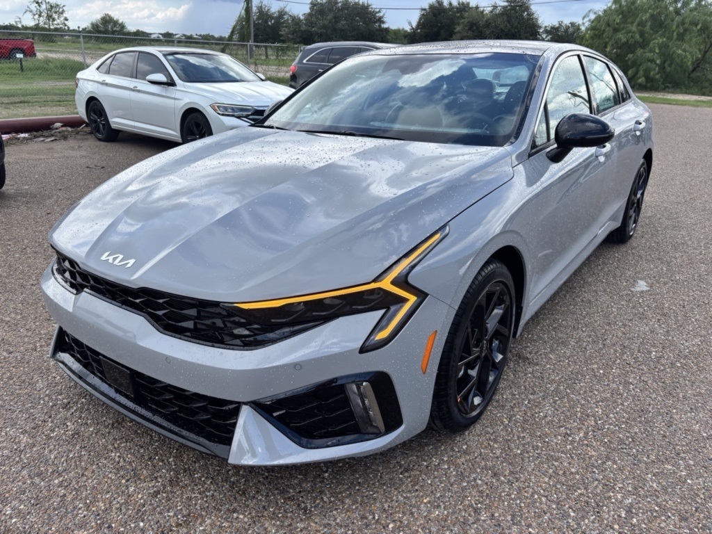2026 Kia K5 GT-Line photo 3