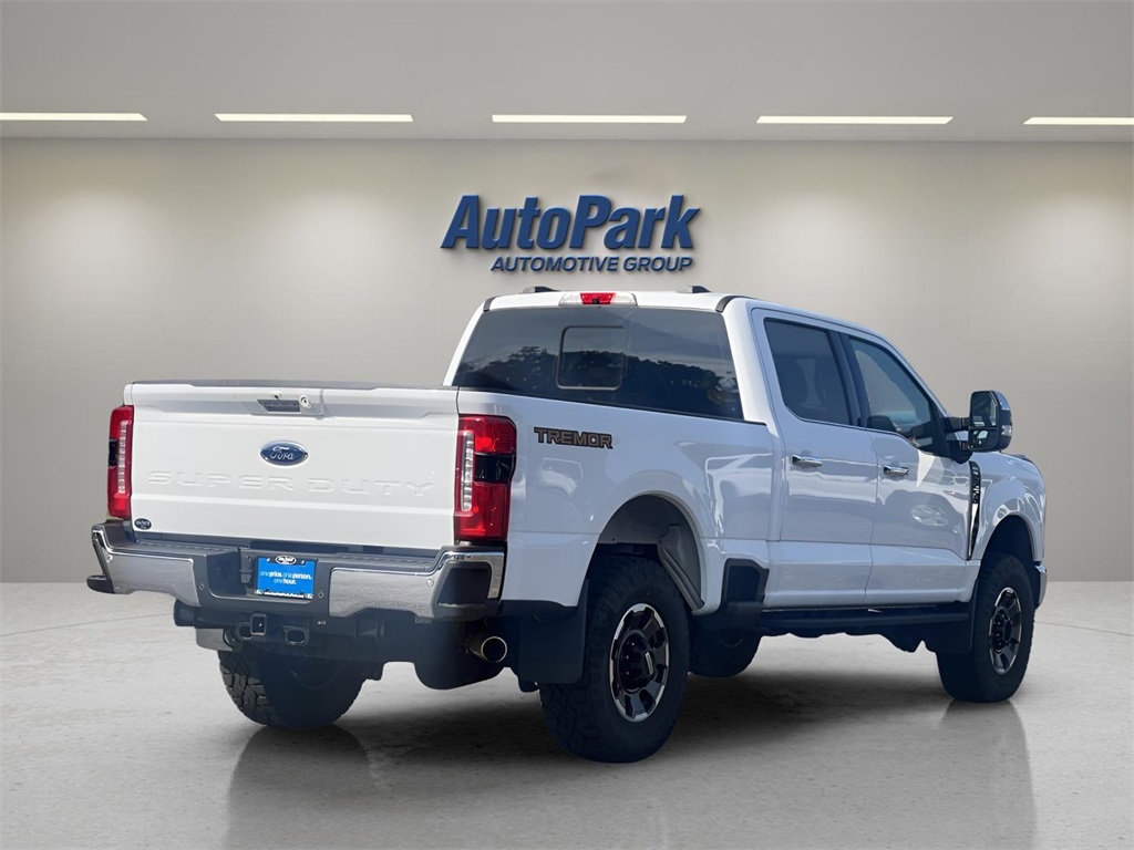 2023 Ford F-250 photo 4