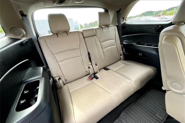 2016 Honda Pilot Elite photo 30