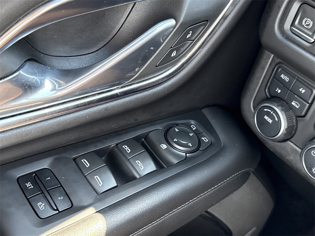 2023 Chevrolet Tahoe LT photo 17