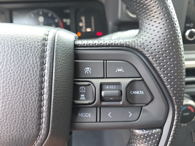 2025 Toyota Tacoma SR XtraCab photo 15
