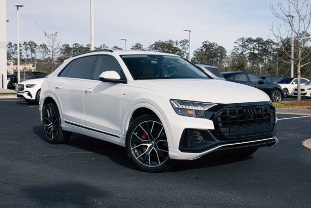 2021 Audi Q8 Premium Plus's photo
