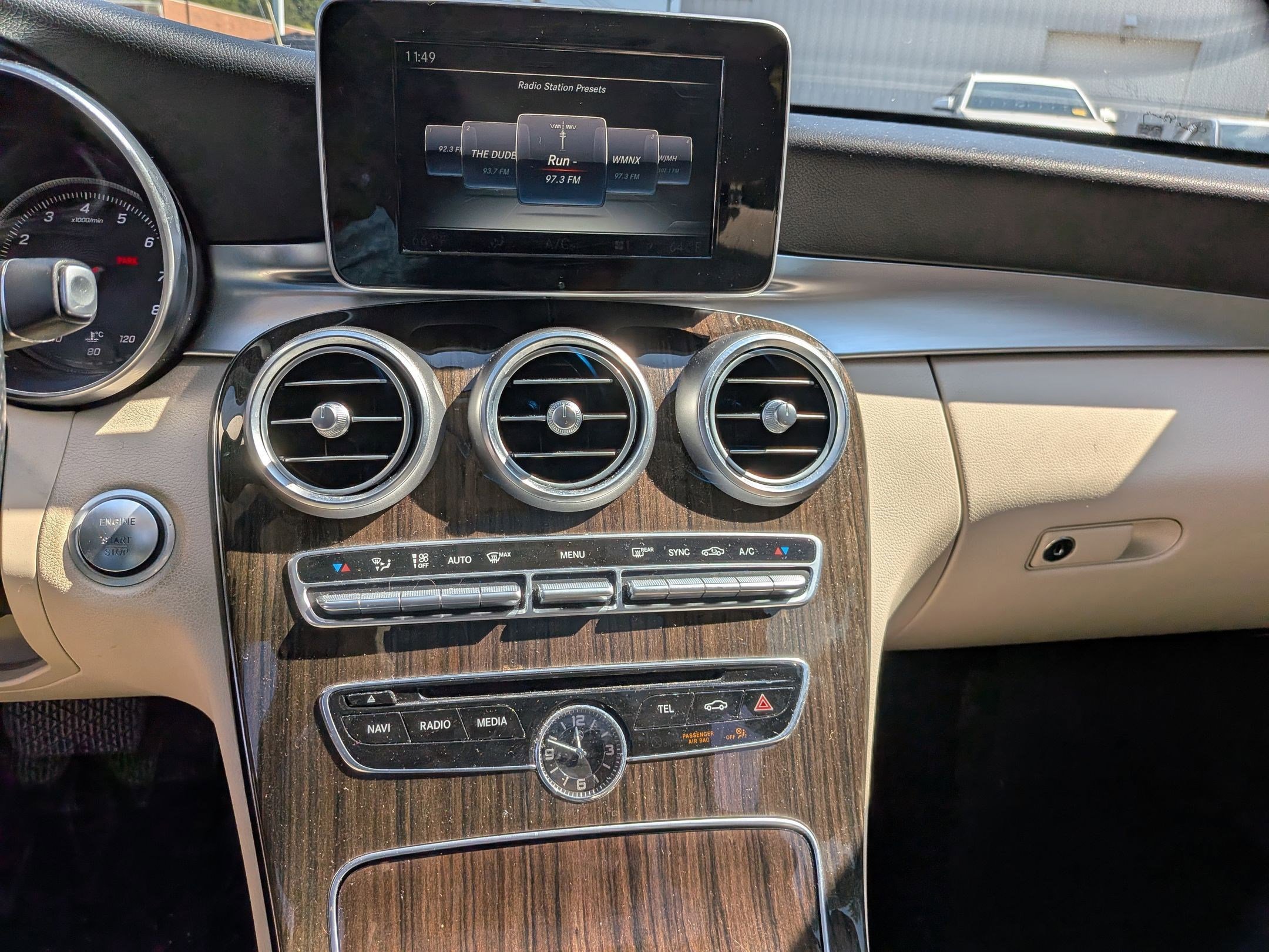 2017 Mercedes Benz C 300 4MATIC photo 14