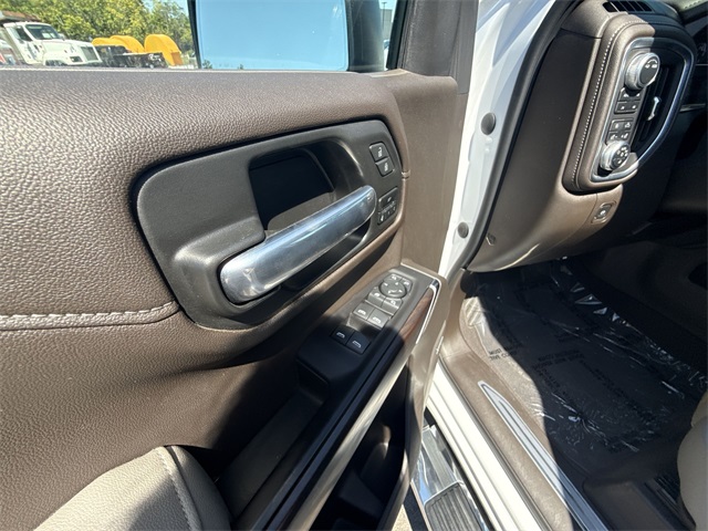 2021 Gmc Sierra 1500 SLT photo 12