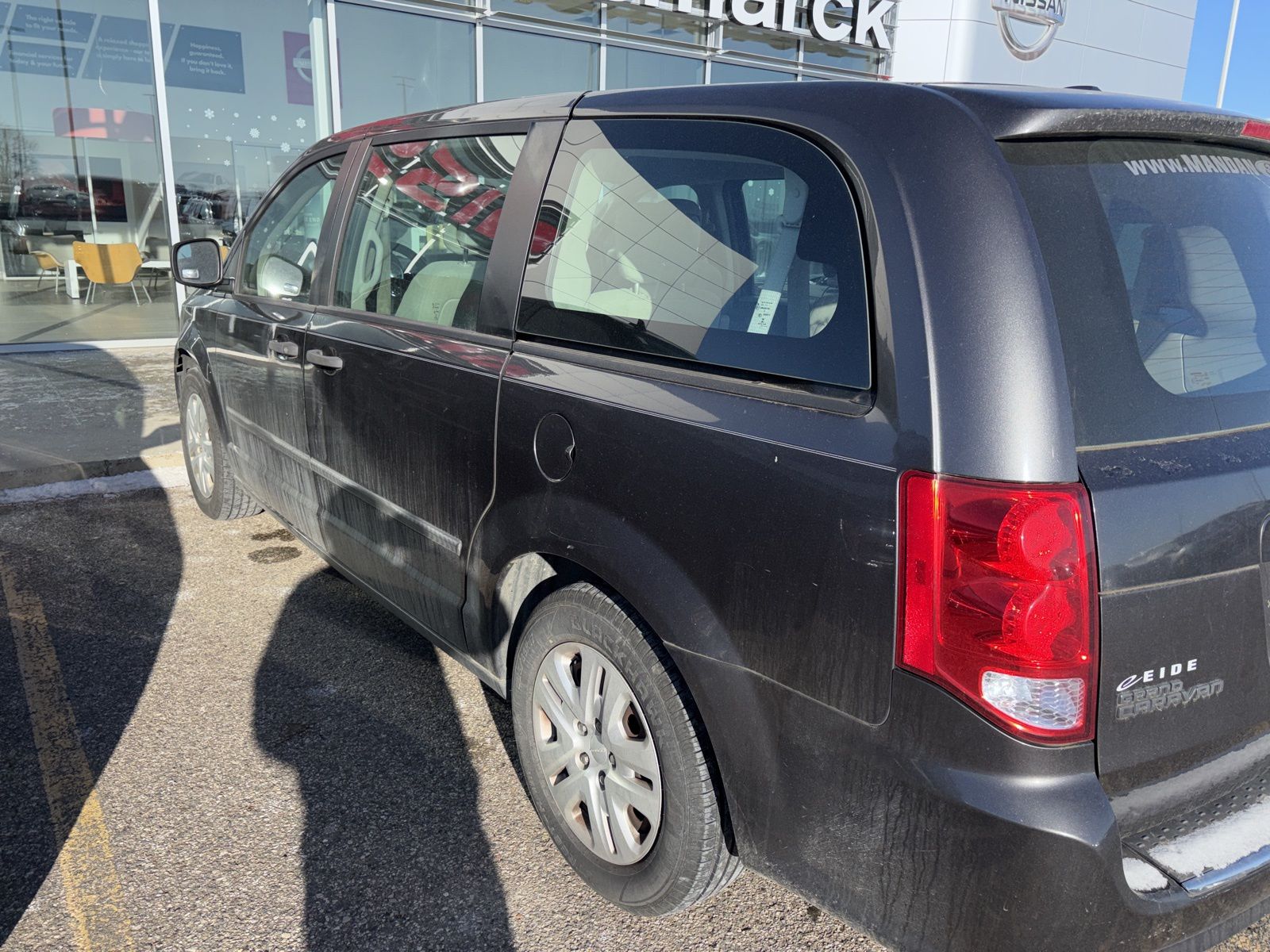 Used 2015 Dodge Grand Caravan American Value Package with VIN 2C4RDGBG1FR516977 for sale in Bismarck, ND