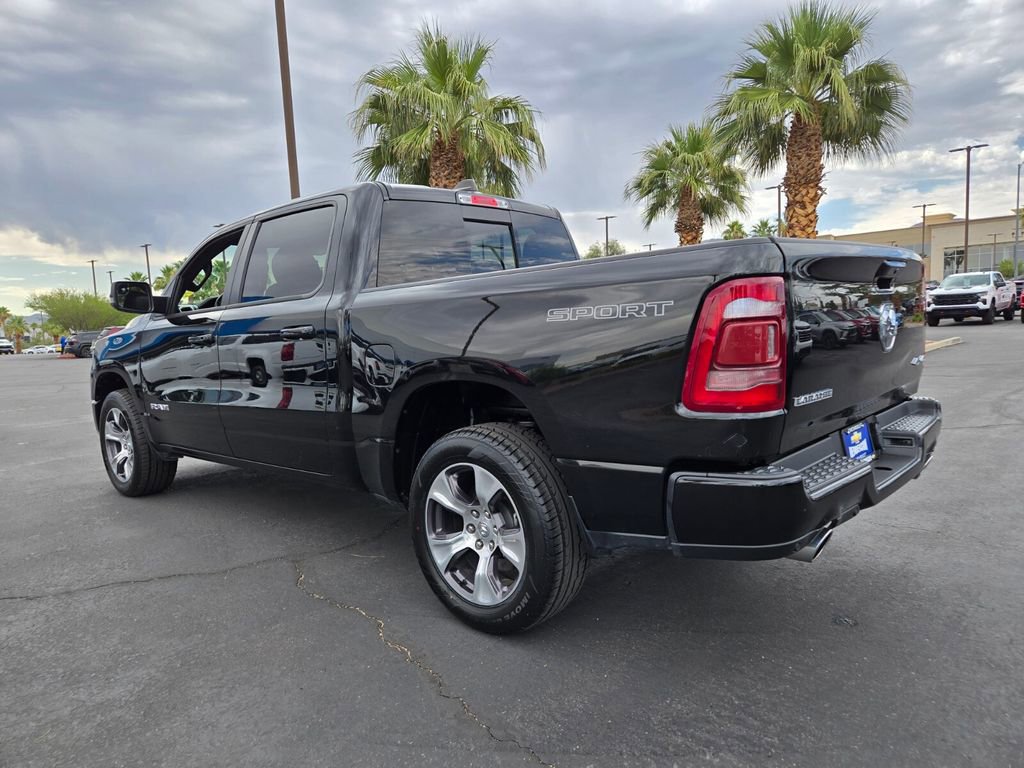 2023 Ram 1500 Laramie photo 4