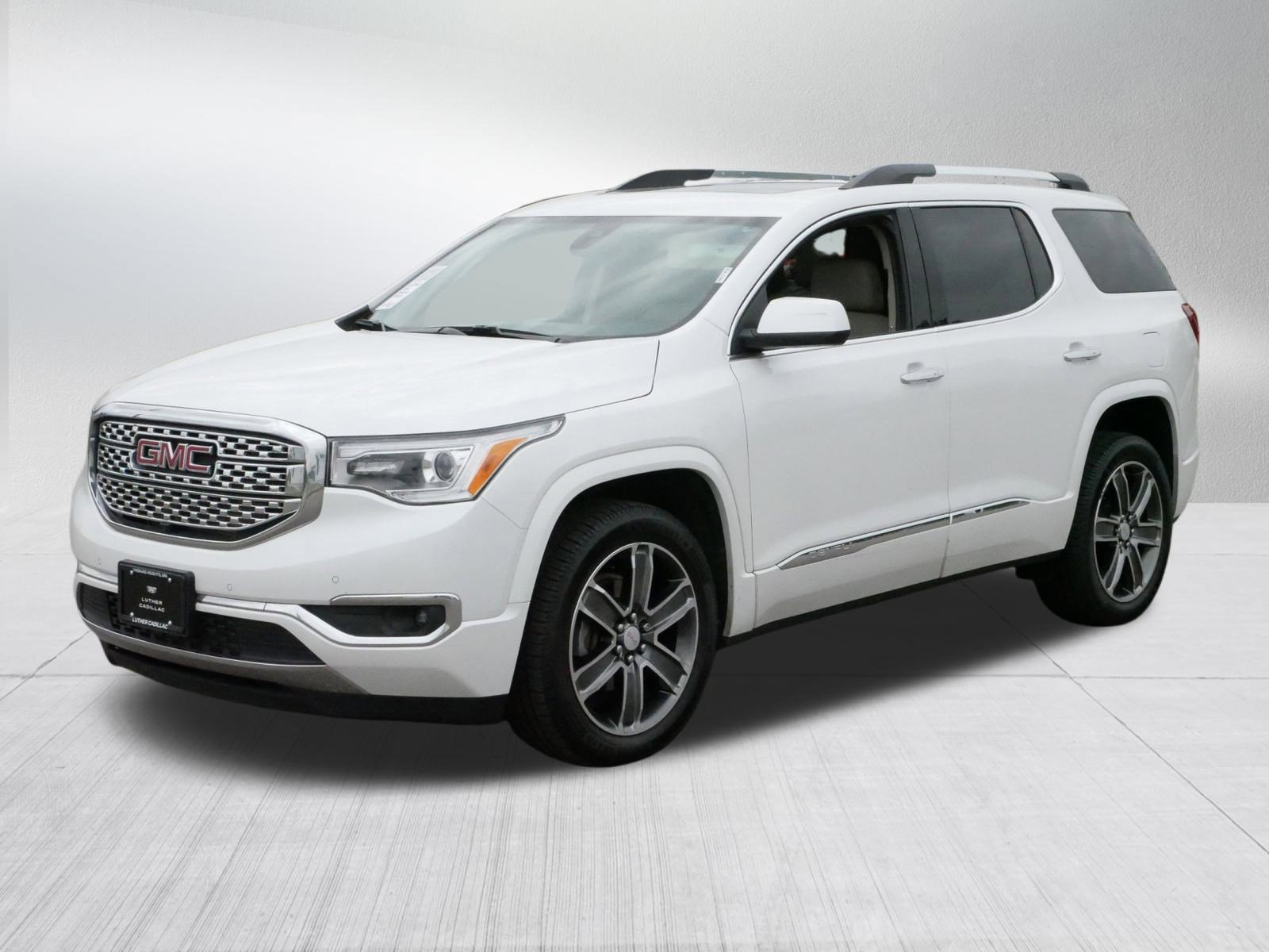 2018 Gmc Acadia Denali photo 3