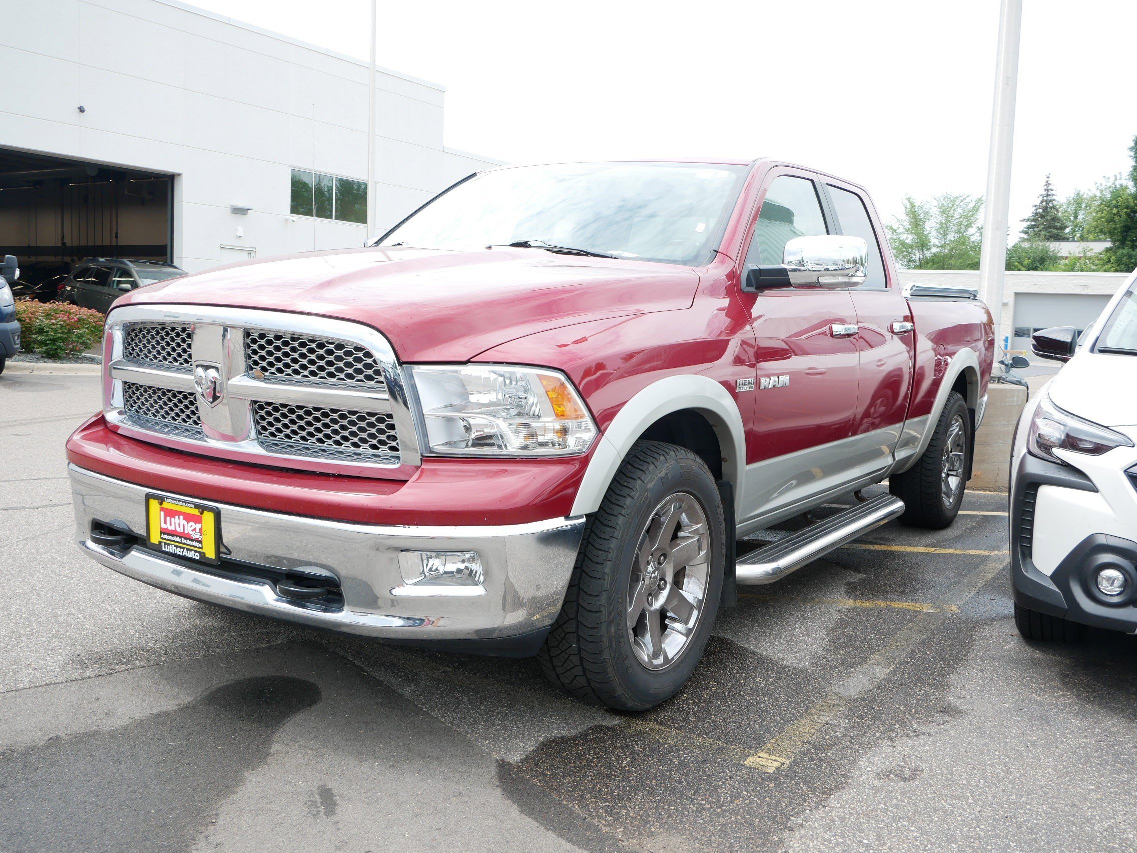 2009 Dodge Ram Laramie photo 3