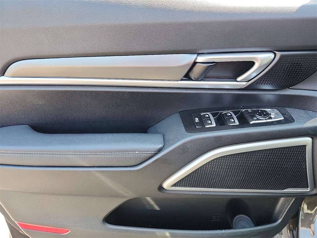 2022 Kia Telluride S photo 13