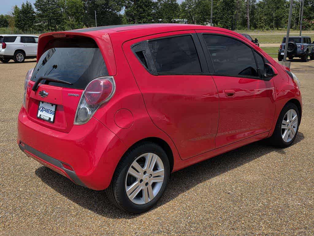 2013 Chevrolet Spark LT photo 4
