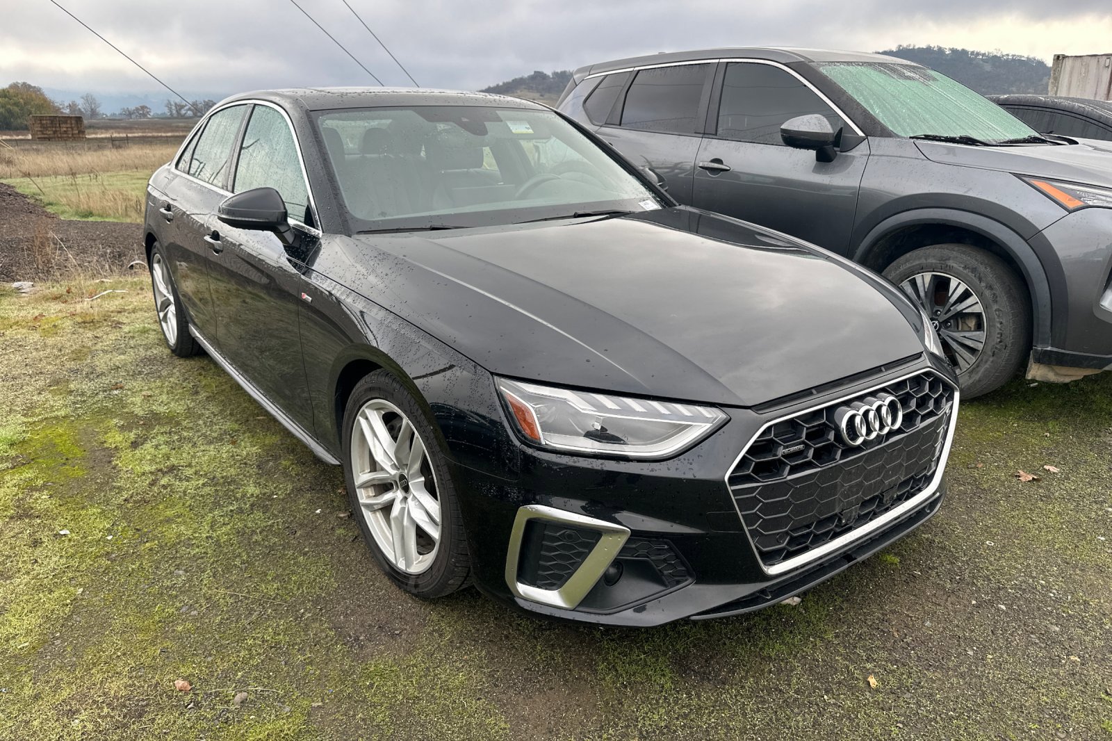 2024 Audi A4 S line Premium Plus photo 2