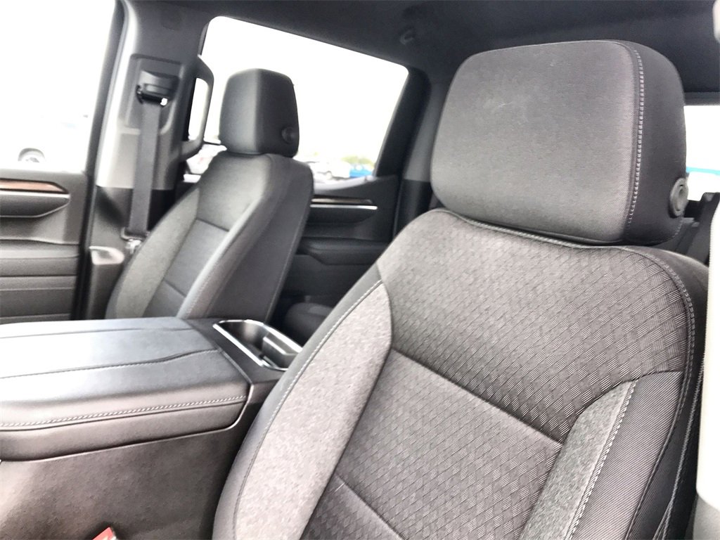 2026 Chevrolet Silverado 1500 LT photo 11