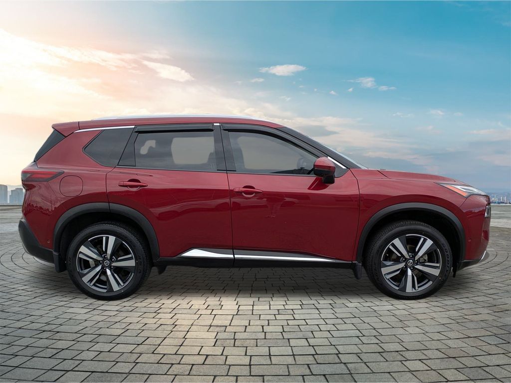 2021 Nissan Rogue Platinum AWD photo 4