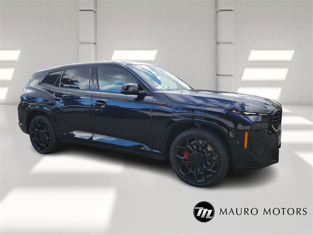 2026 BMW XM Base's photo