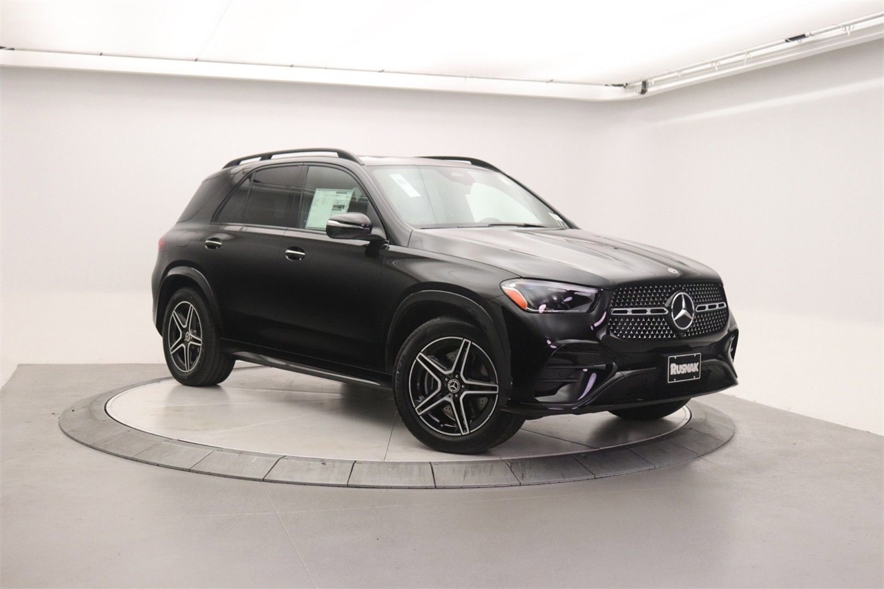 2026 Mercedes-Benz GLE GLE450's photo
