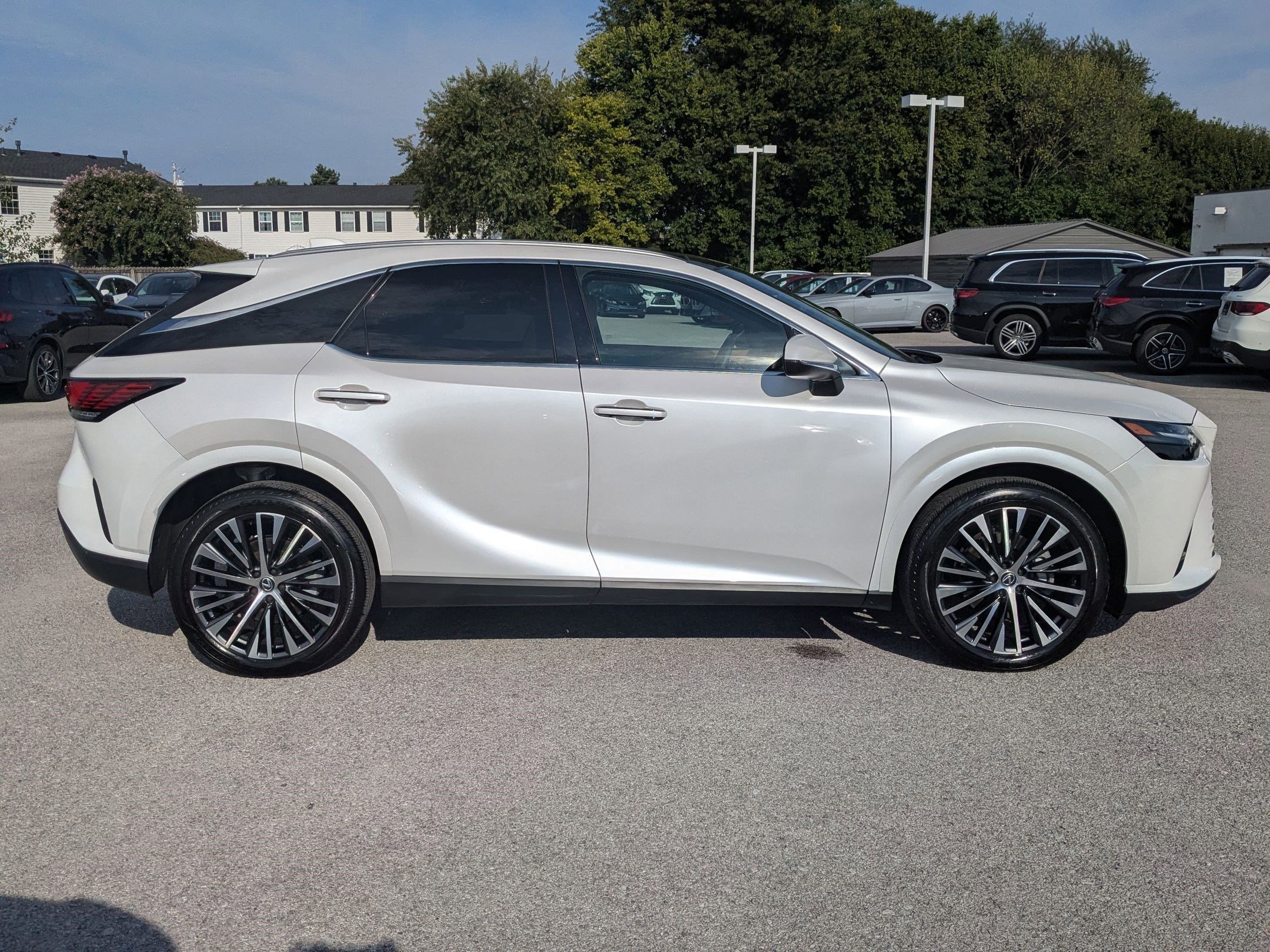 Image of Pre-Owned 2023 Lexus RX RX 350h Premium Plus