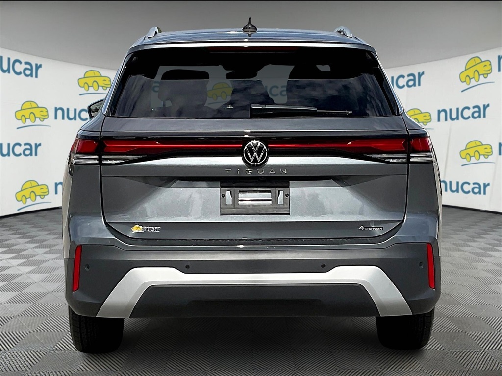 2025 Volkswagen Tiguan S photo 3