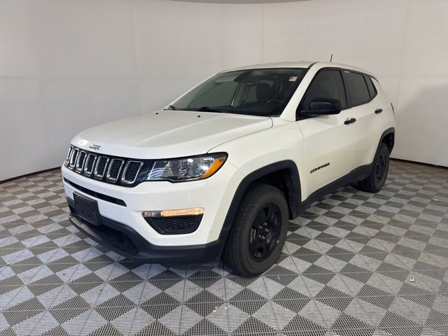 3C4NJDAB2LT137586