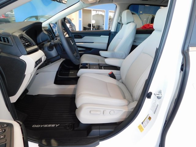 2026 Honda Odyssey EX-L photo 11