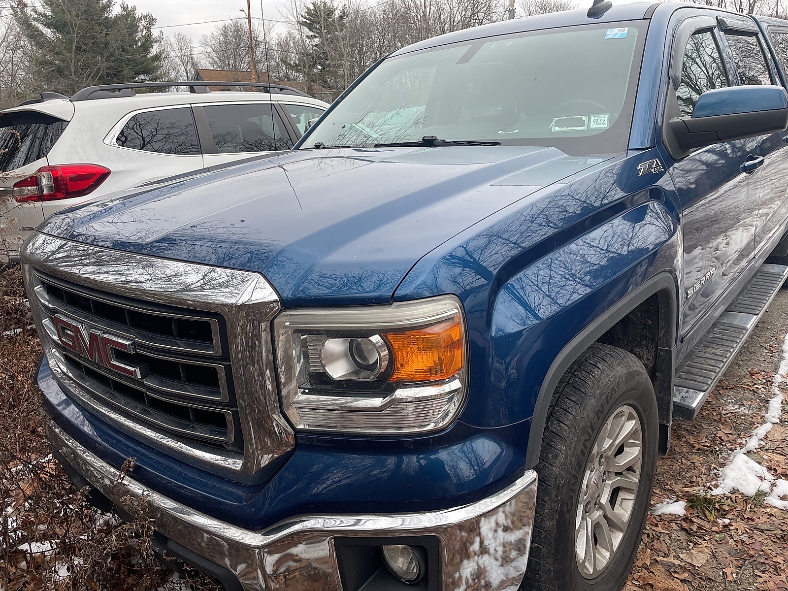 2015 GMC Sierra 1500 SLE's photo