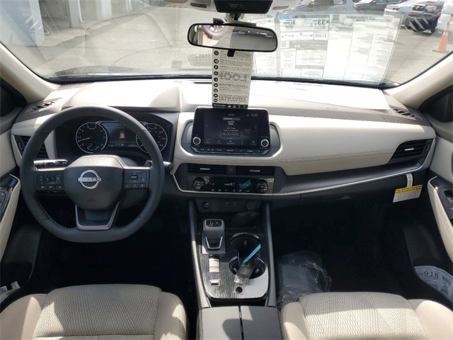 2025 Nissan Rogue SV photo 19