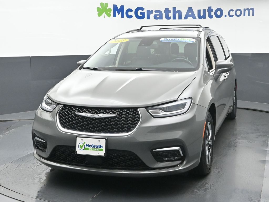 2021 Chrysler Pacifica Touring L photo 3
