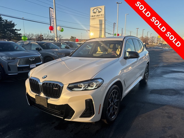 2023 BMW X3 40i's photo