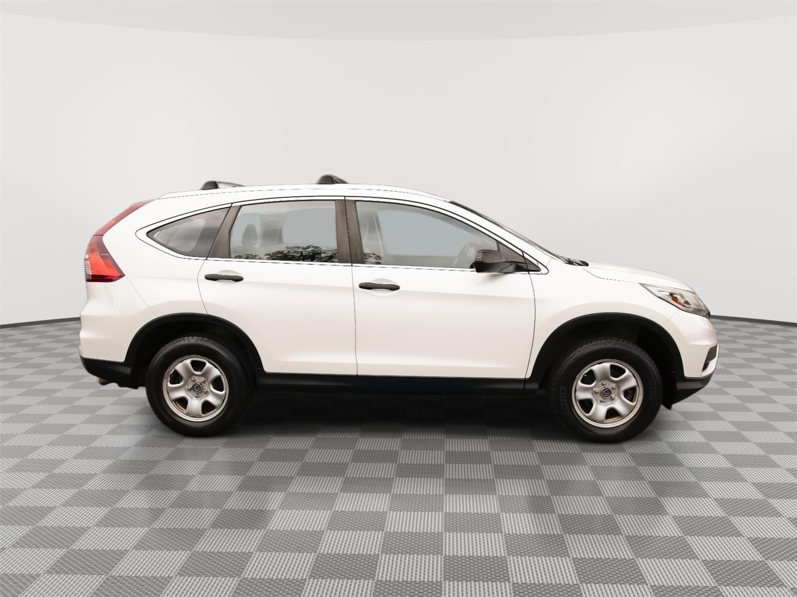 2016 Honda CR-V LX photo 23