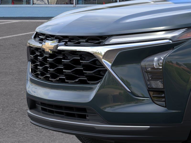 2025 Chevrolet Trax LT photo 10