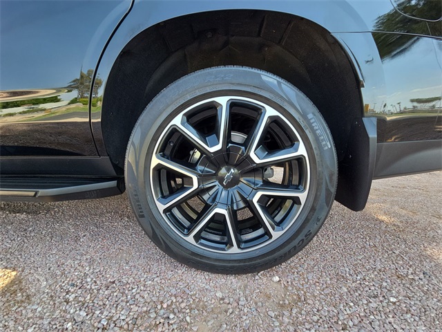 2021 Chevrolet Tahoe RST photo 23