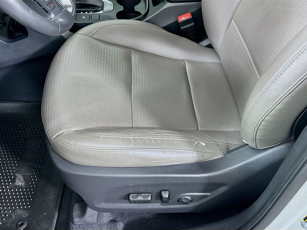 2014 Hyundai Santa Fe Sport 2.0T photo 16
