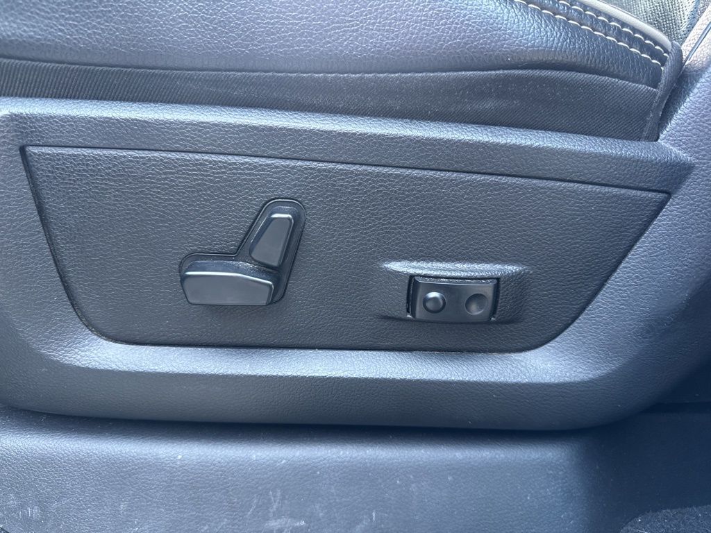 2020 Ram 2500 Laramie photo 20